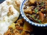 豆とチキンのカレー・蕪カレー